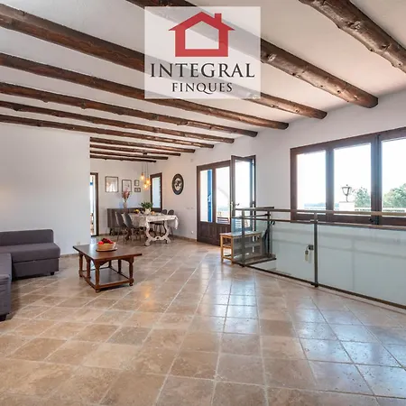 Les Lutins - House With Infinity Pool *